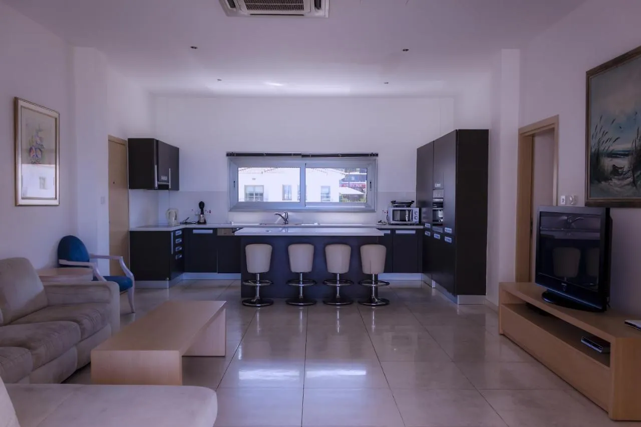 Pallinion Apartment 0*, Protaras